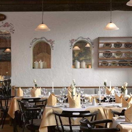 Holiday Inn Munich-Schwabing Restoran gambar