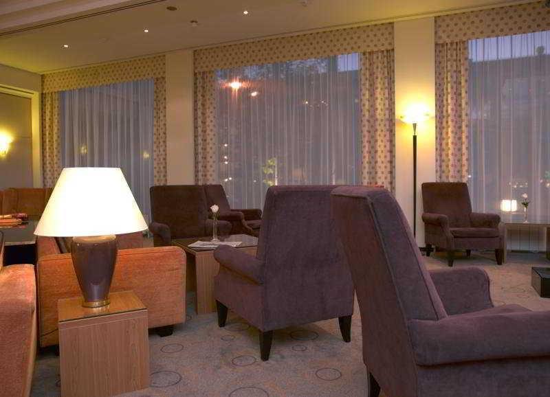 Holiday Inn Munich-Schwabing Dalaman gambar